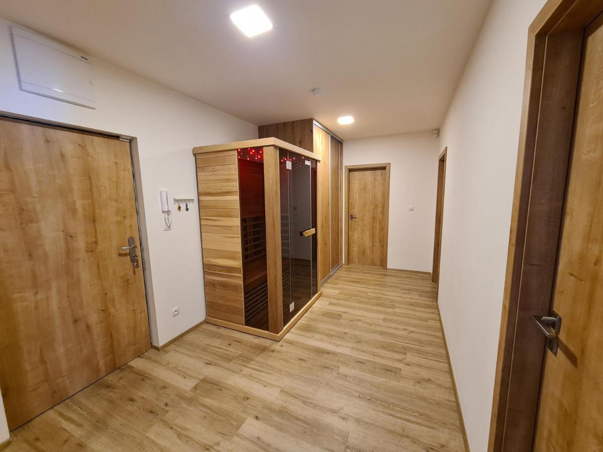 Apartman Utulno: Relax, Sauna A Vyberova Kava Горни-Маршов Экстерьер фото
